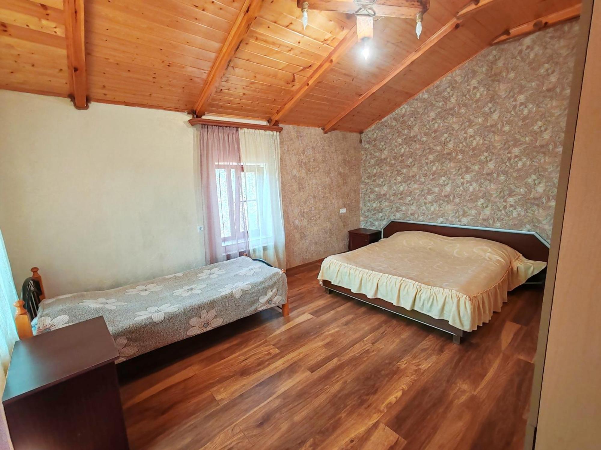 Paradise Guest House ツァグカゾール エクステリア 写真